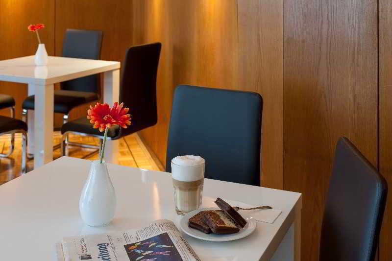 Yggotel Spurv Berlijn Restaurant foto